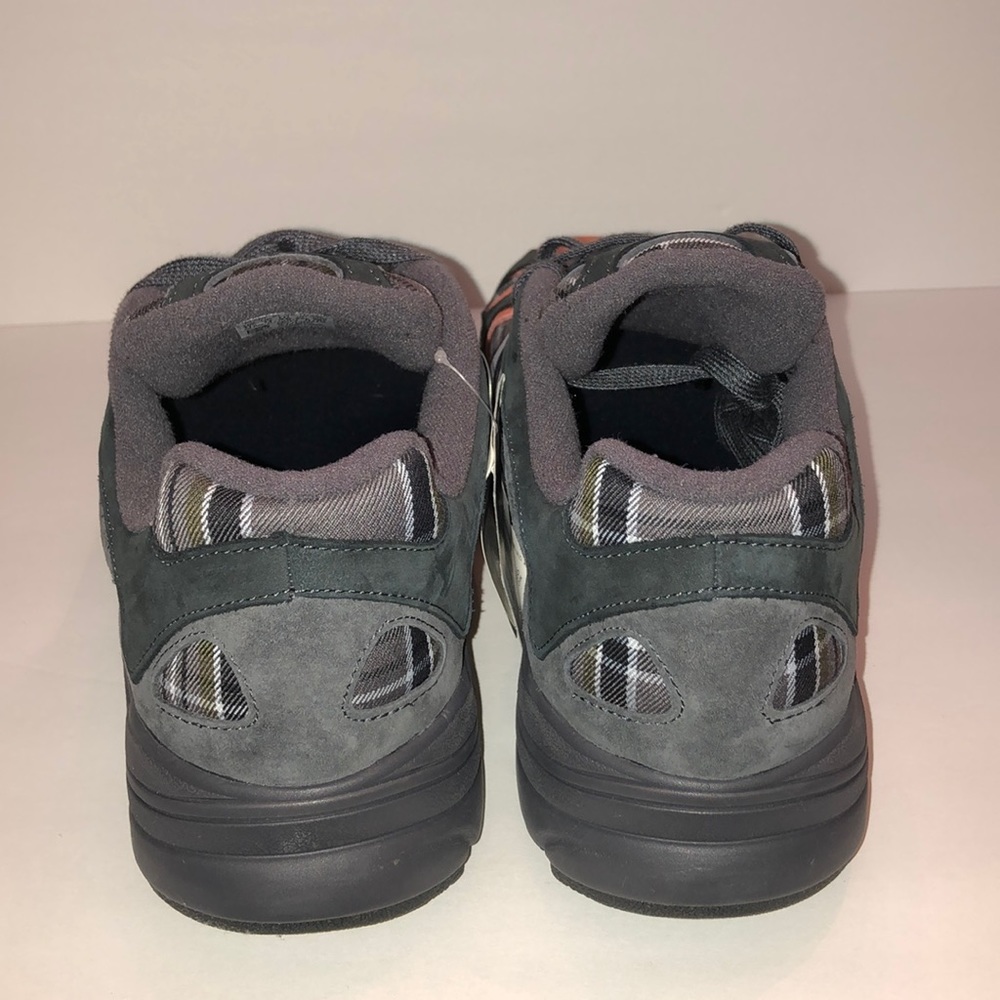Adidas Yung-1 Plaid Running Shoes - Picture 4 of 5